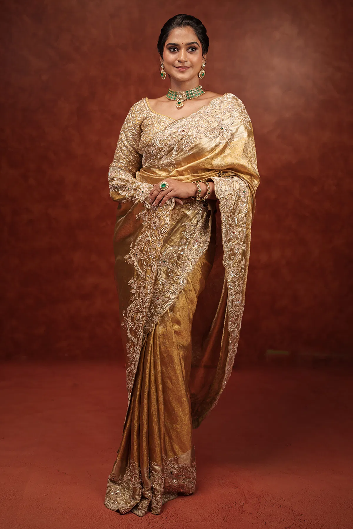 Indian Gold Embroidered Kanchipuram Tissue Saree (2-Piece) - Image 7