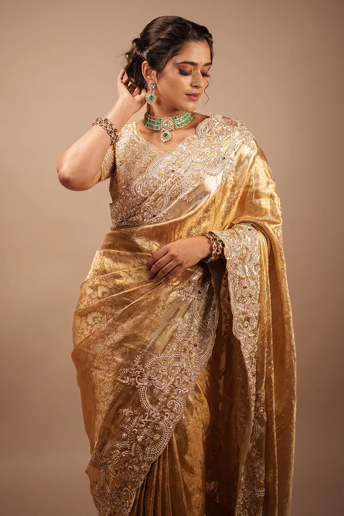 Indian Gold Embroidered Kanchipuram Tissue Saree (2-Piece) - Image 8