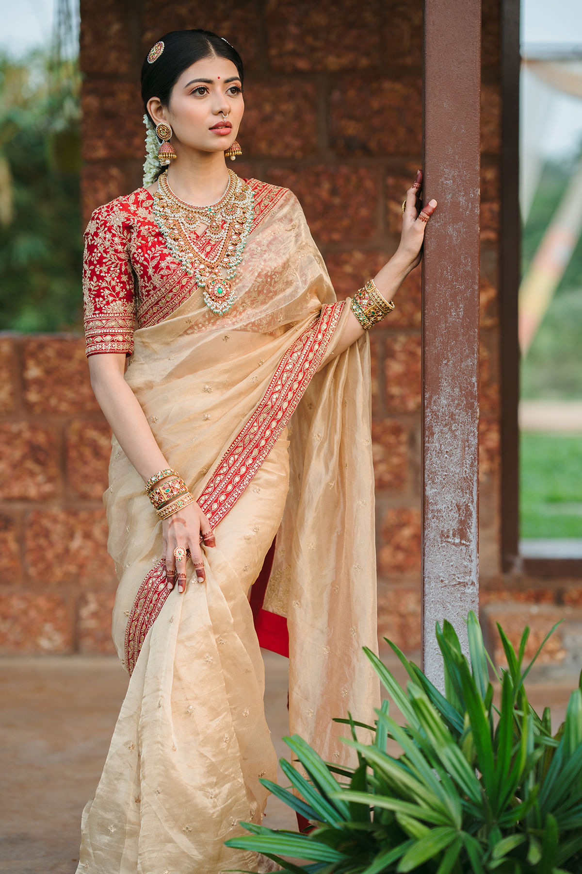 Gold Dori & Sequins Tissue Organza Saree (2-Piece) - Image 5