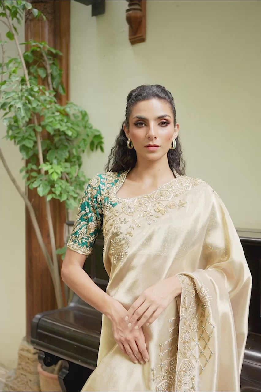 Pakistani Emerald Green Zardozi Jamawar Choli & Gold Tissue Saree (2-Piece) - Image 5