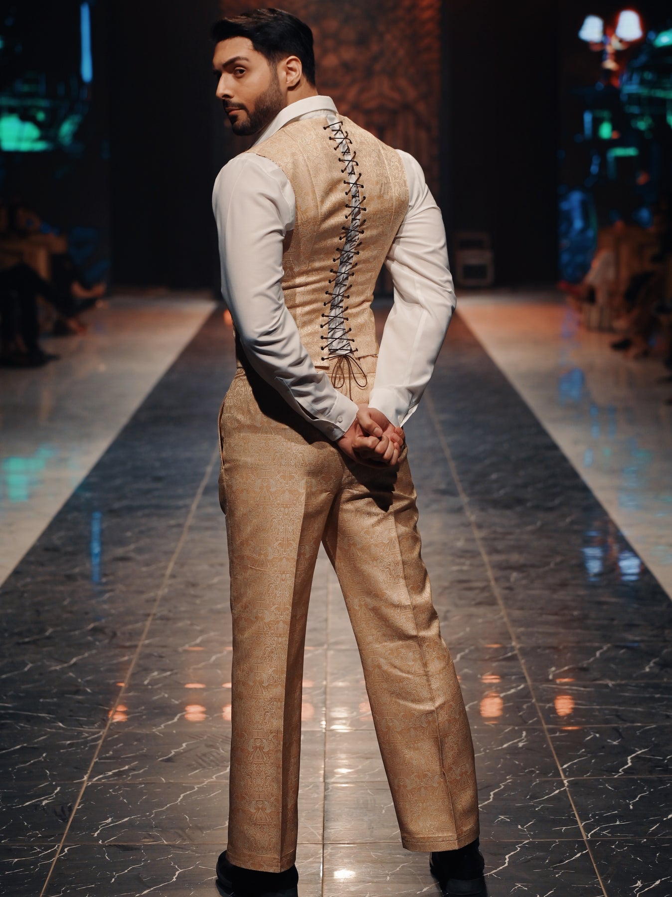 Dull Gold Jamawar Waistcoat 3-Piece Set - Image 3