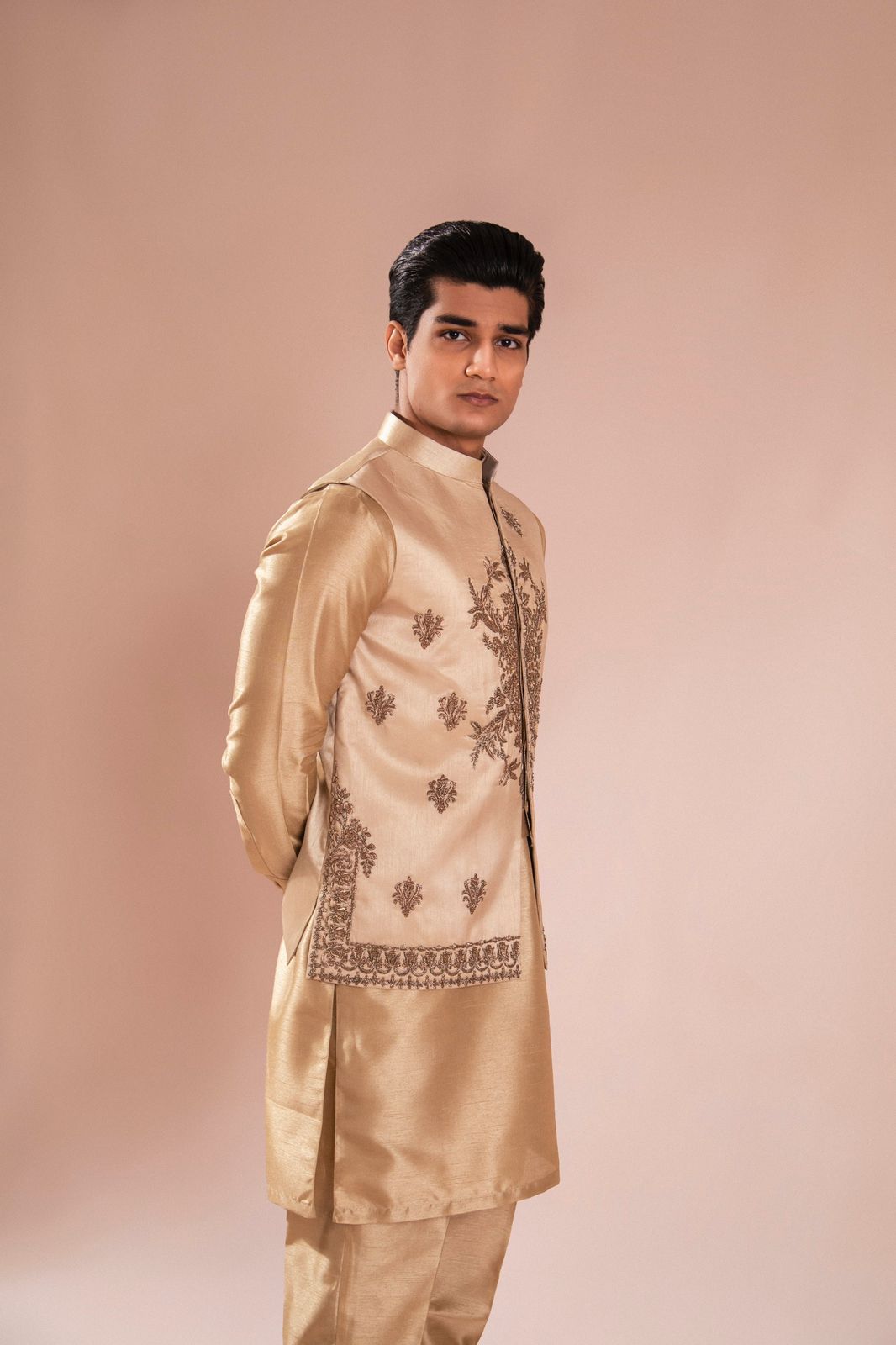 Gold Dapka Naksi Embroidered Silk Waistcoat Kurta (3-Piece) - Image 4
