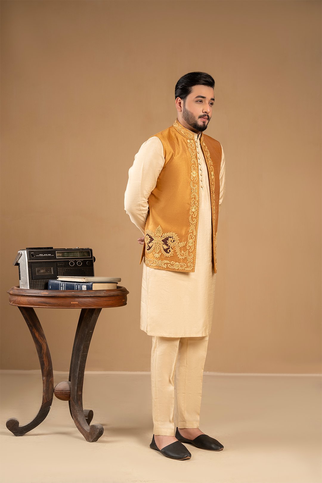 Golden Brown Thread-Embroidered Silk Waistcoat Kurta (3-Piece) - Image 2