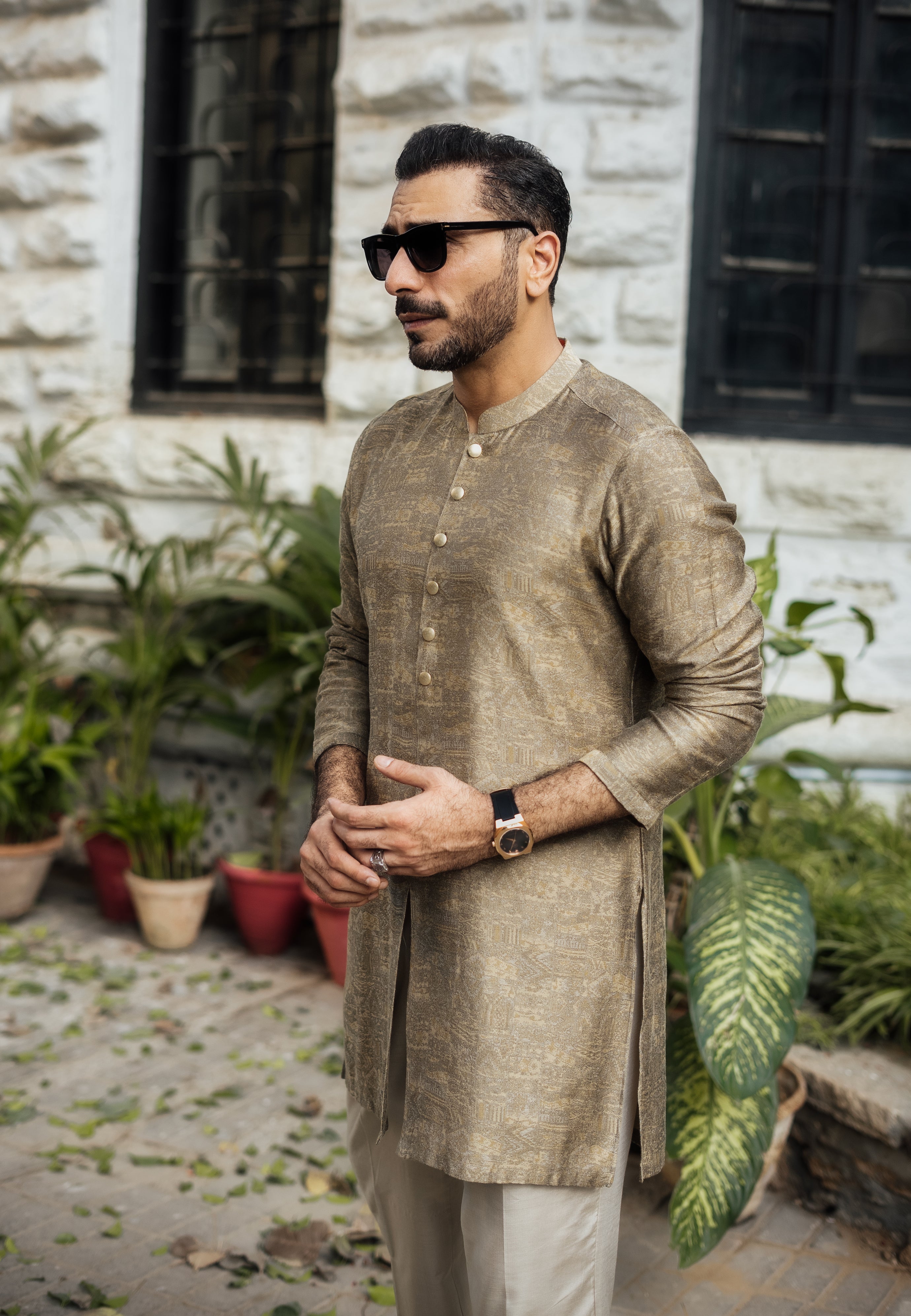 Gold Self-Jacquard Kurta Pajama (2-Piece) - Image 5