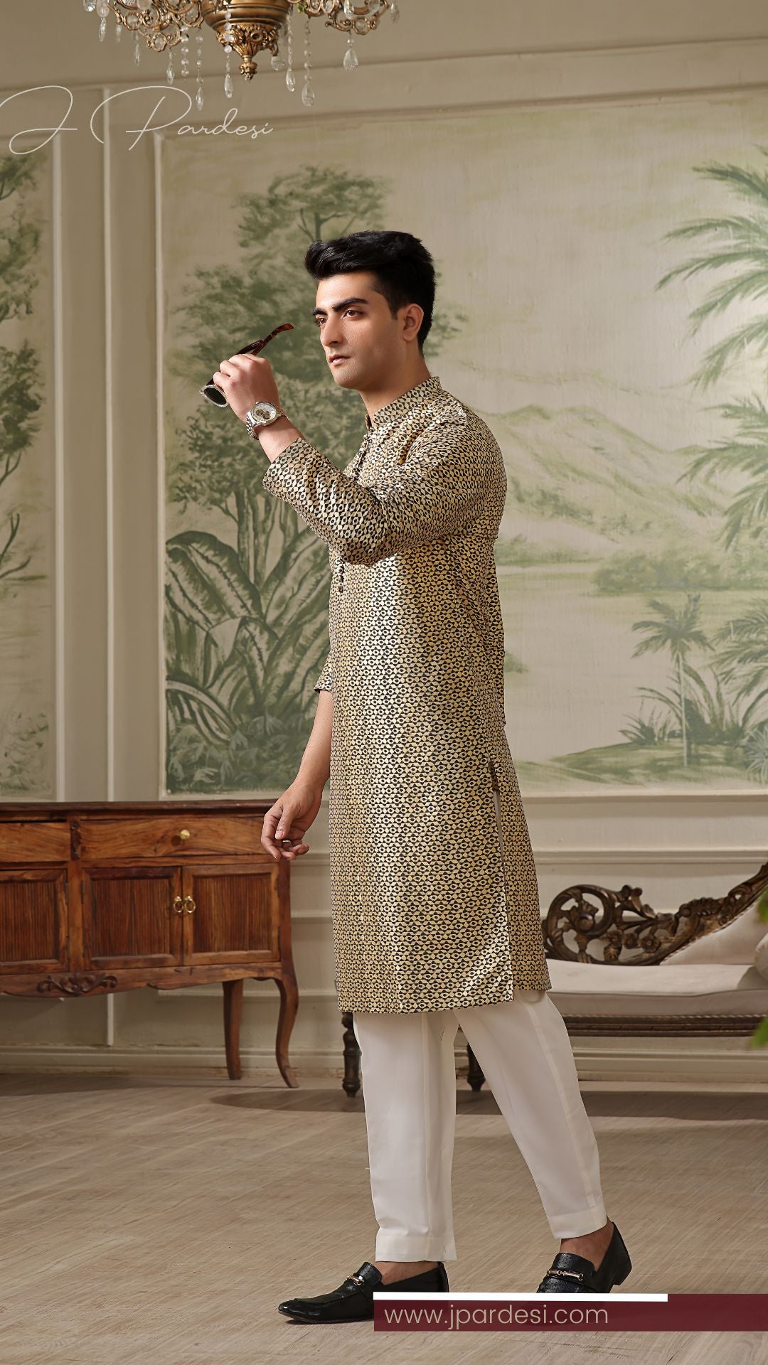 Gold Printed Silk-Blend Kurta Pajama (2-Piece) - Image 1