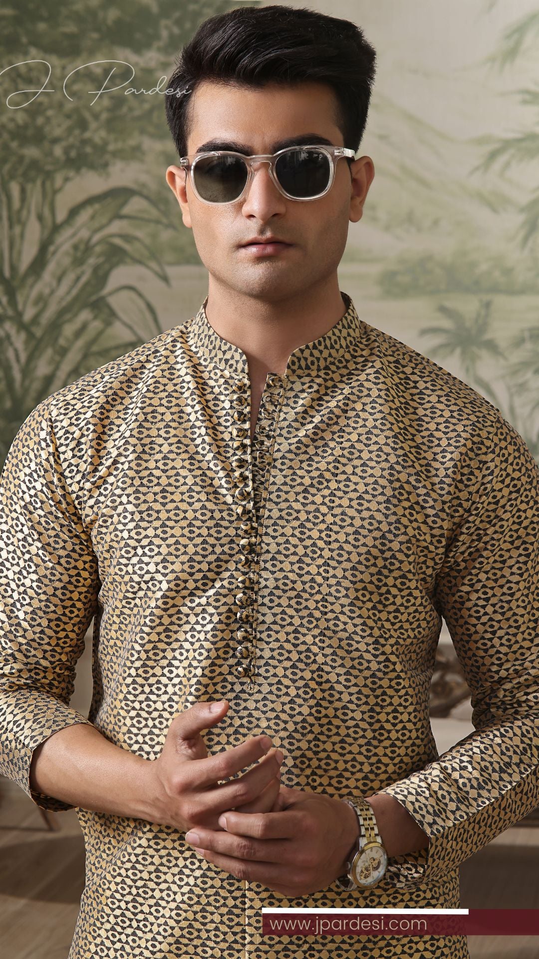 Gold Printed Silk-Blend Kurta Pajama (2-Piece) - Image 3