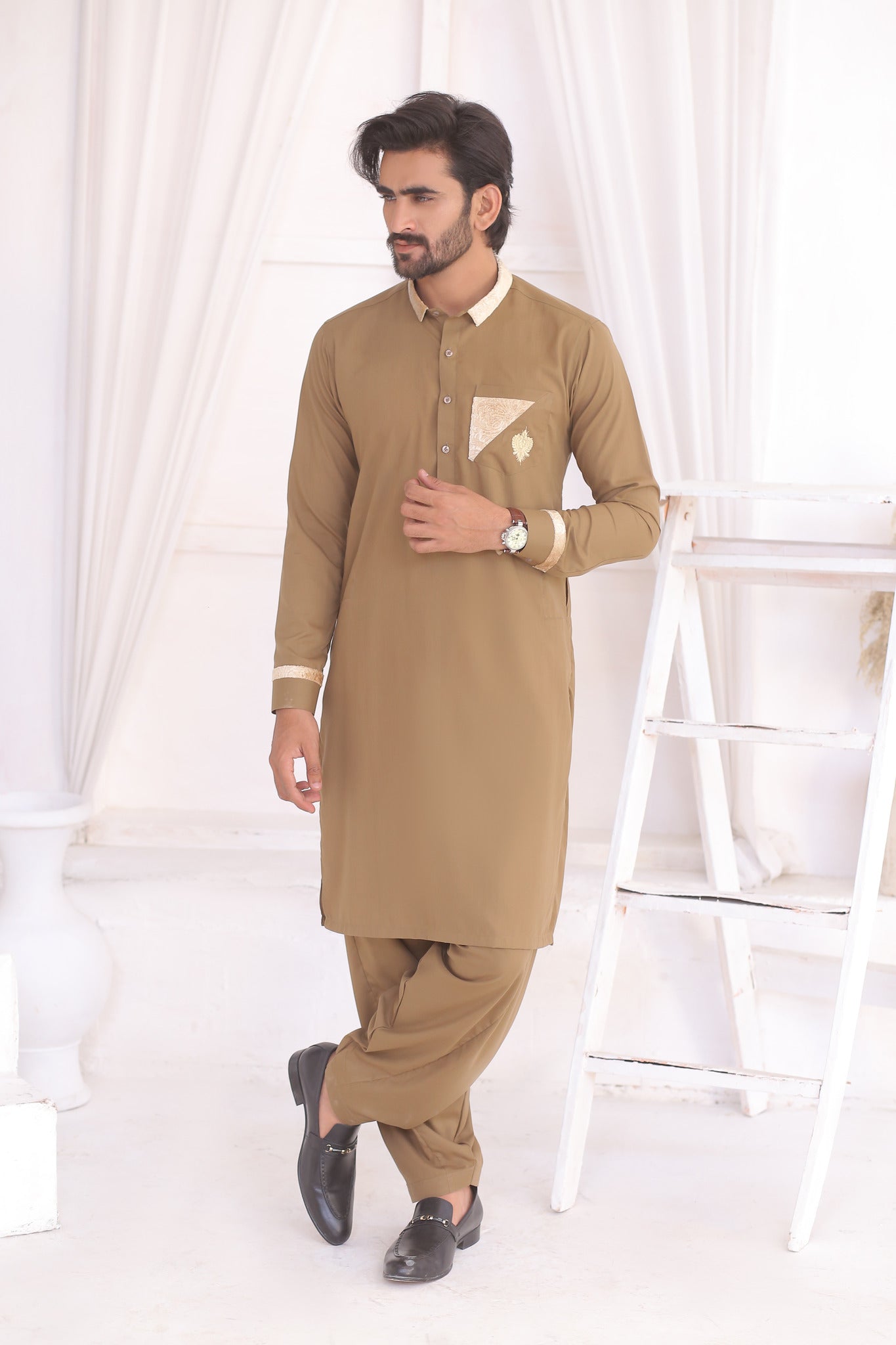 Gold Jacquard Accented Shalwar Kameez (2-Piece) - Image 1