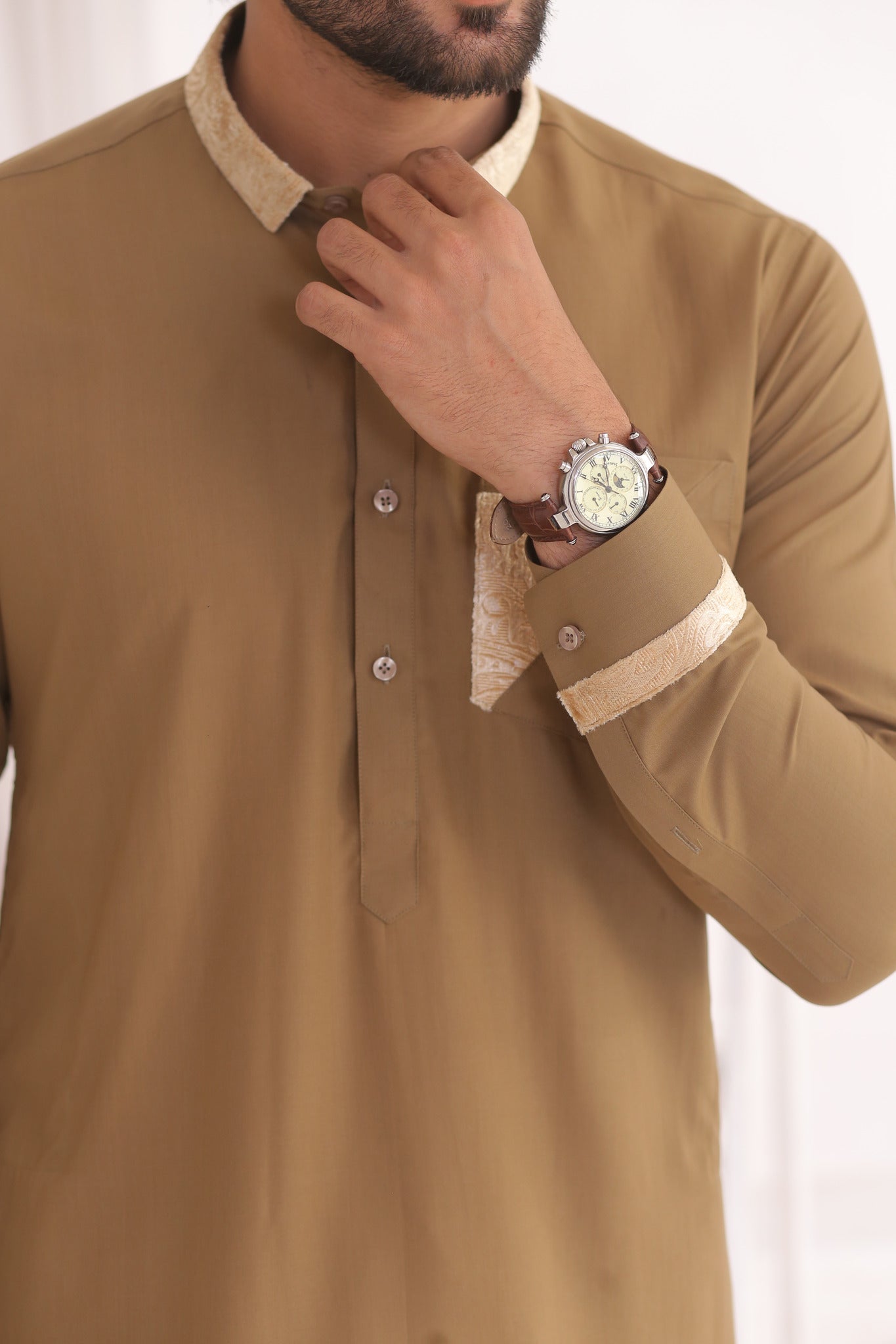 Gold Jacquard Accented Shalwar Kameez (2-Piece) - Image 7