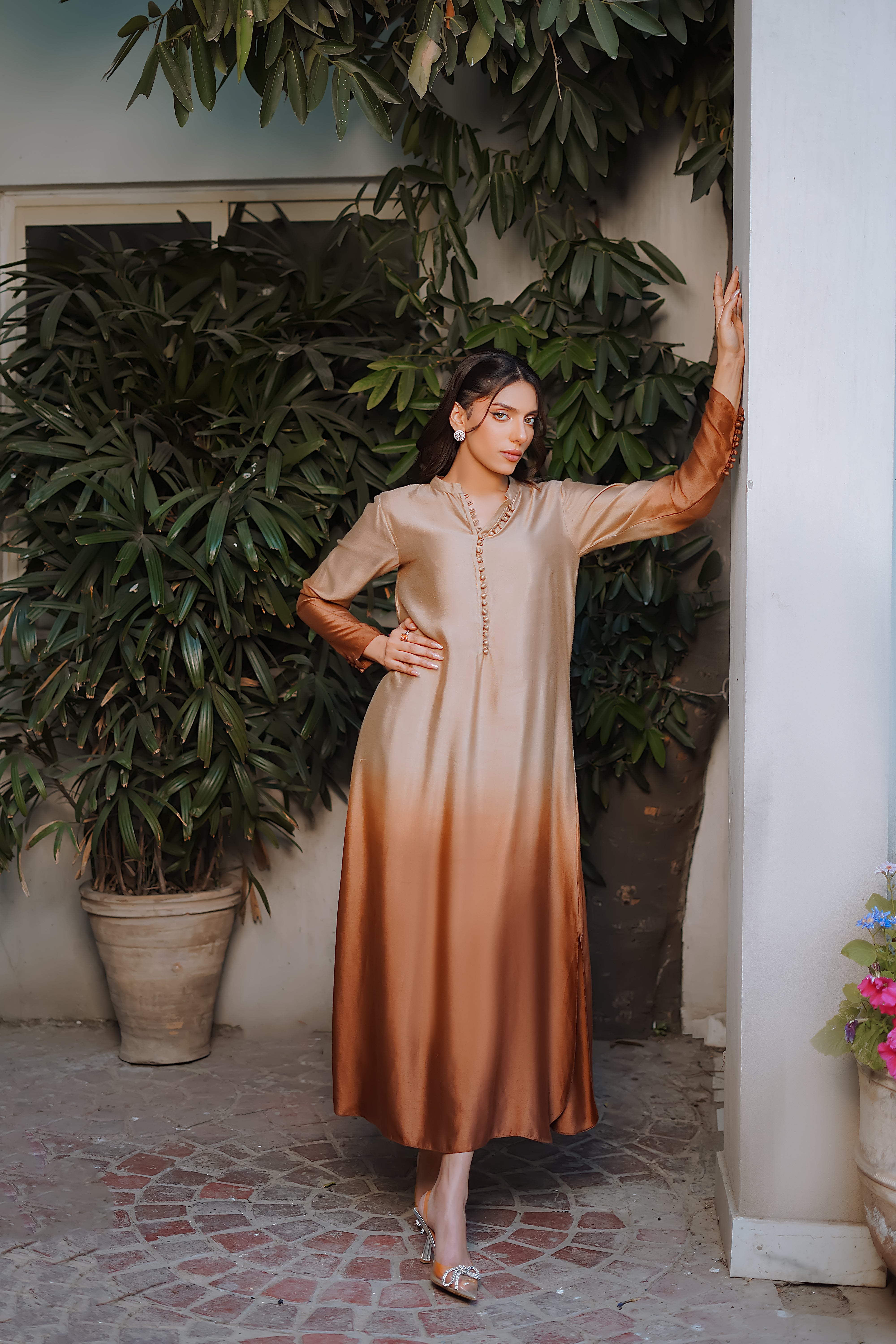 Golden-Bronze Ombré Cotton Net Salwar Kameez (2-Piece) - Image 3