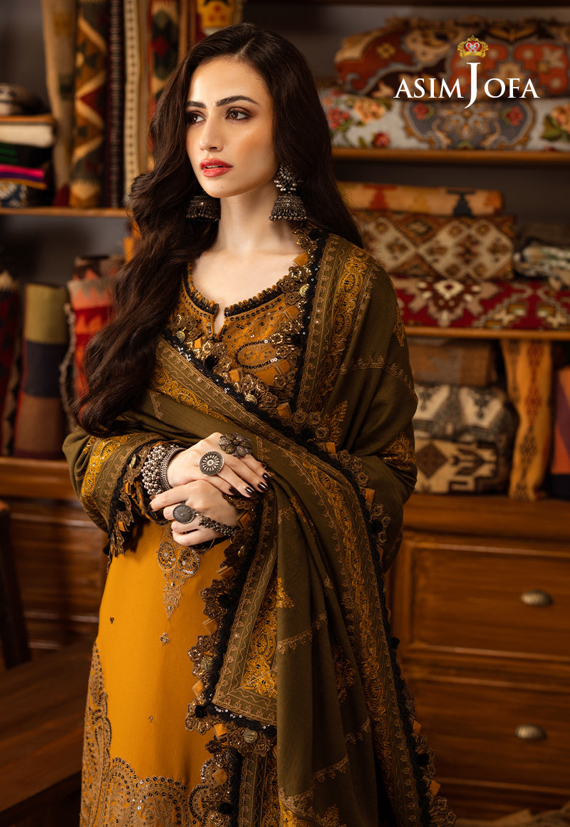 Deep Ochre Aari Taanka Slub Raw Silk Suit (3-Piece) - Image 6