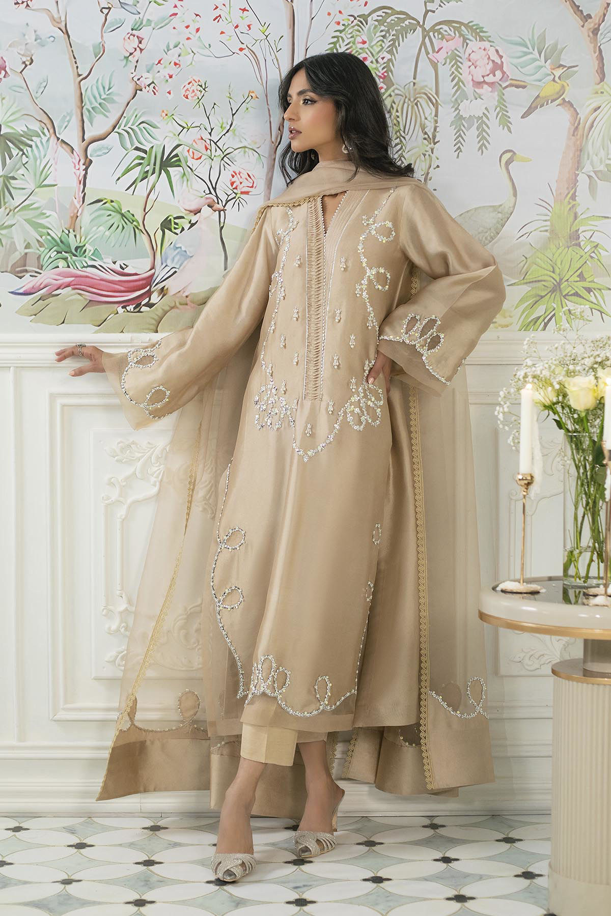Gold-Sand Embellished Sheesha Silk Salwar Kameez (3-Piece) - Image 4
