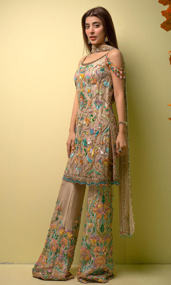 Gold Sequin Embroidered Silk-Blend Kurta Set (3-Piece) - Image 2