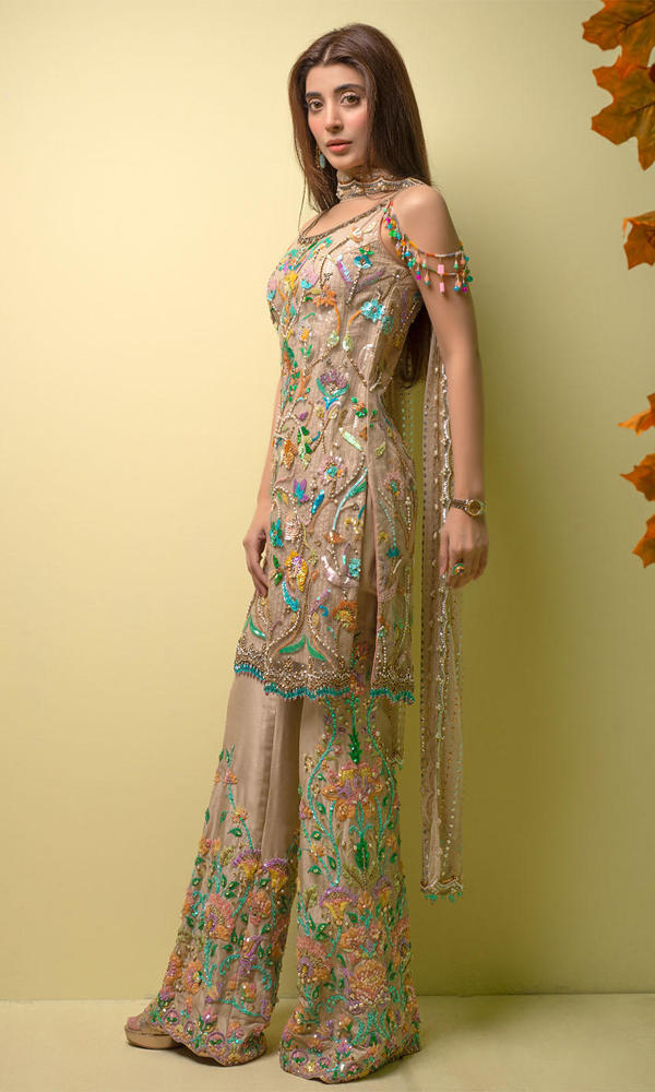 Gold Sequin Embroidered Silk-Blend Kurta Set (3-Piece) - Image 3