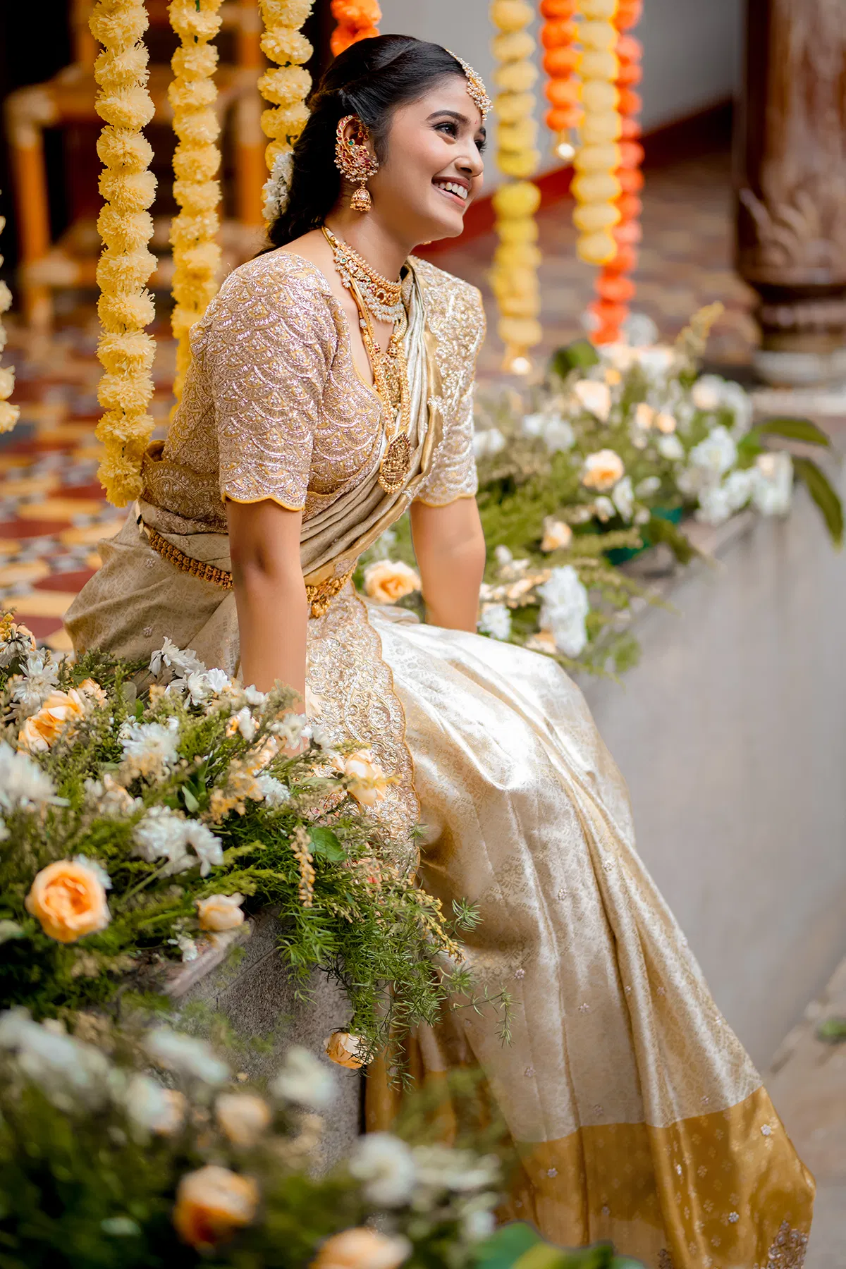 Indian White and Gold Embroidered Kanchipuram Tissue Saree (2-Piece) - Image 1