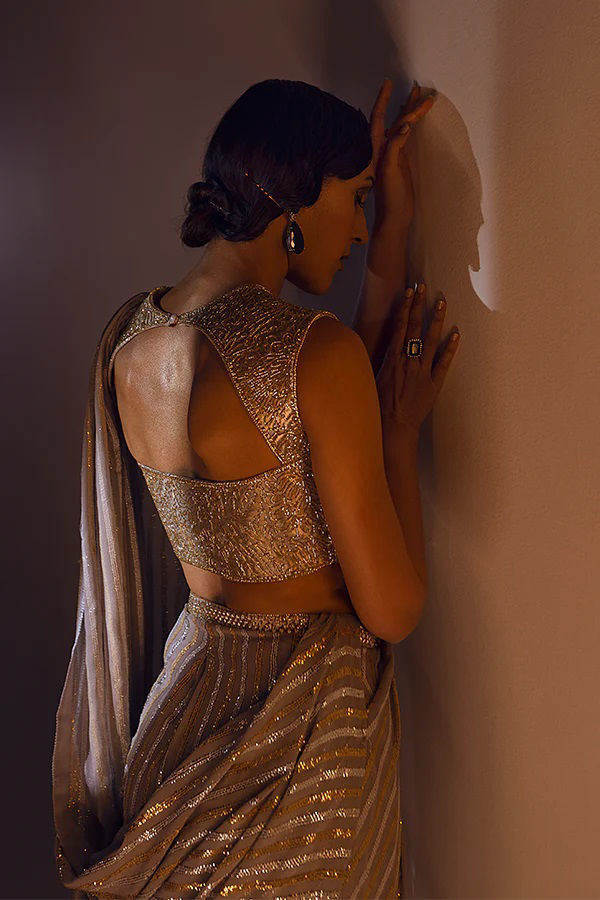 Pakistani Gold Metallic Threadwork Silk-Blend Saree (2-Piece) - Image 6