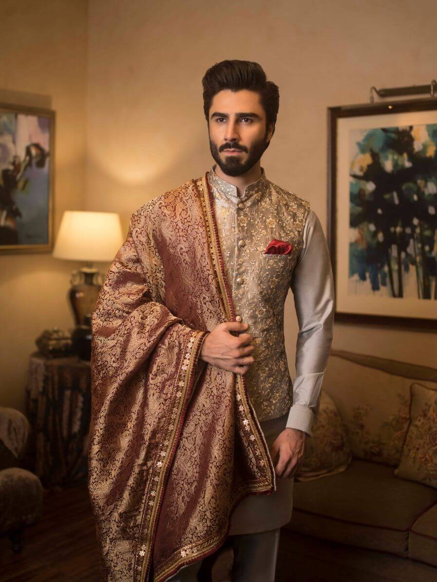 Gold Brocade Waistcoat Kurta Pajama (3-Piece) - Image 5