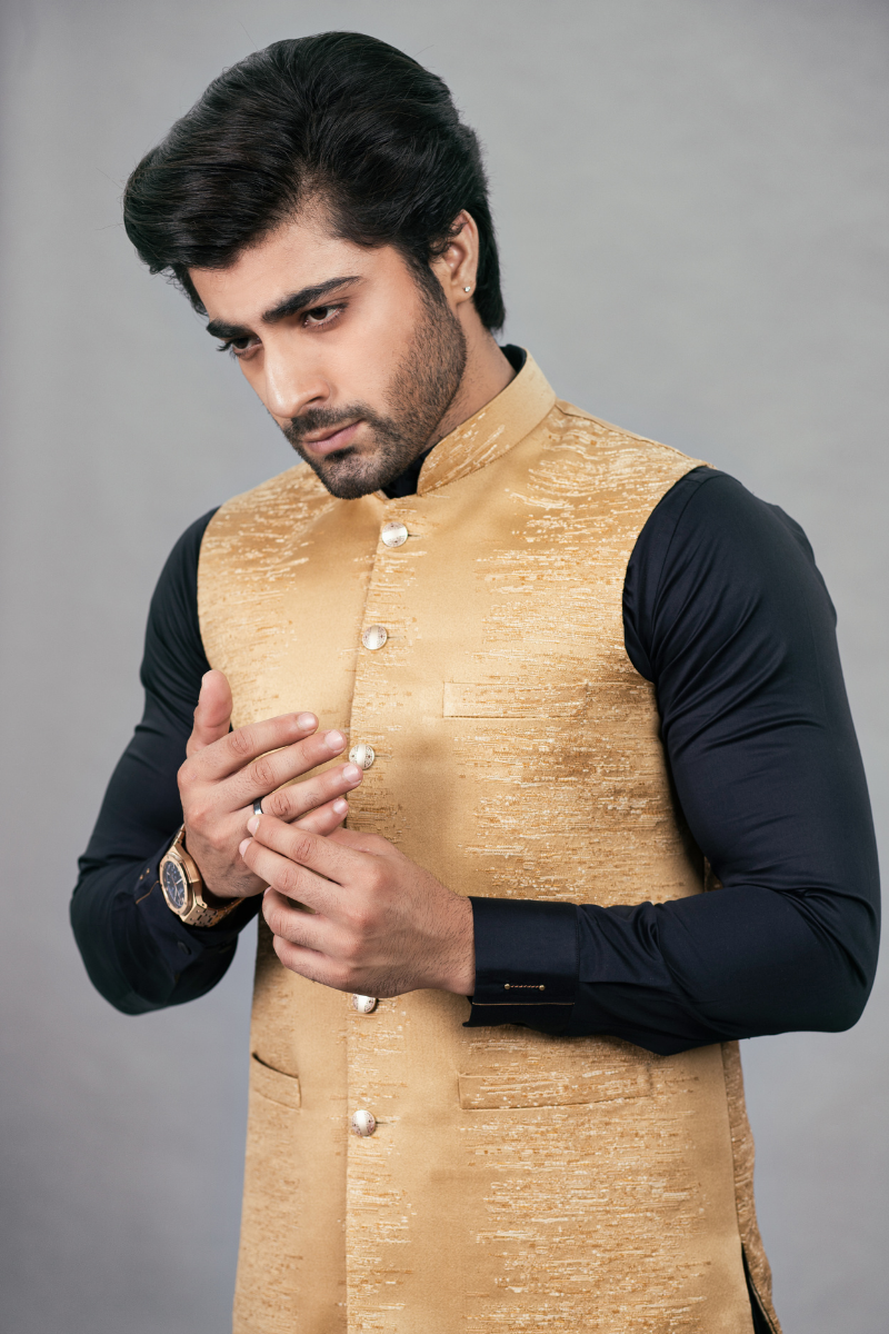 Golden Self-Embroidered Waistcoat Kurta (3-Piece) - Image 2
