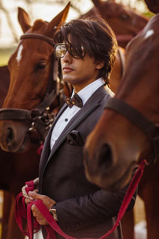 Charcoal Grey Handcrafted Wool-Blend Tuxedo (3-Piece) - Image 5