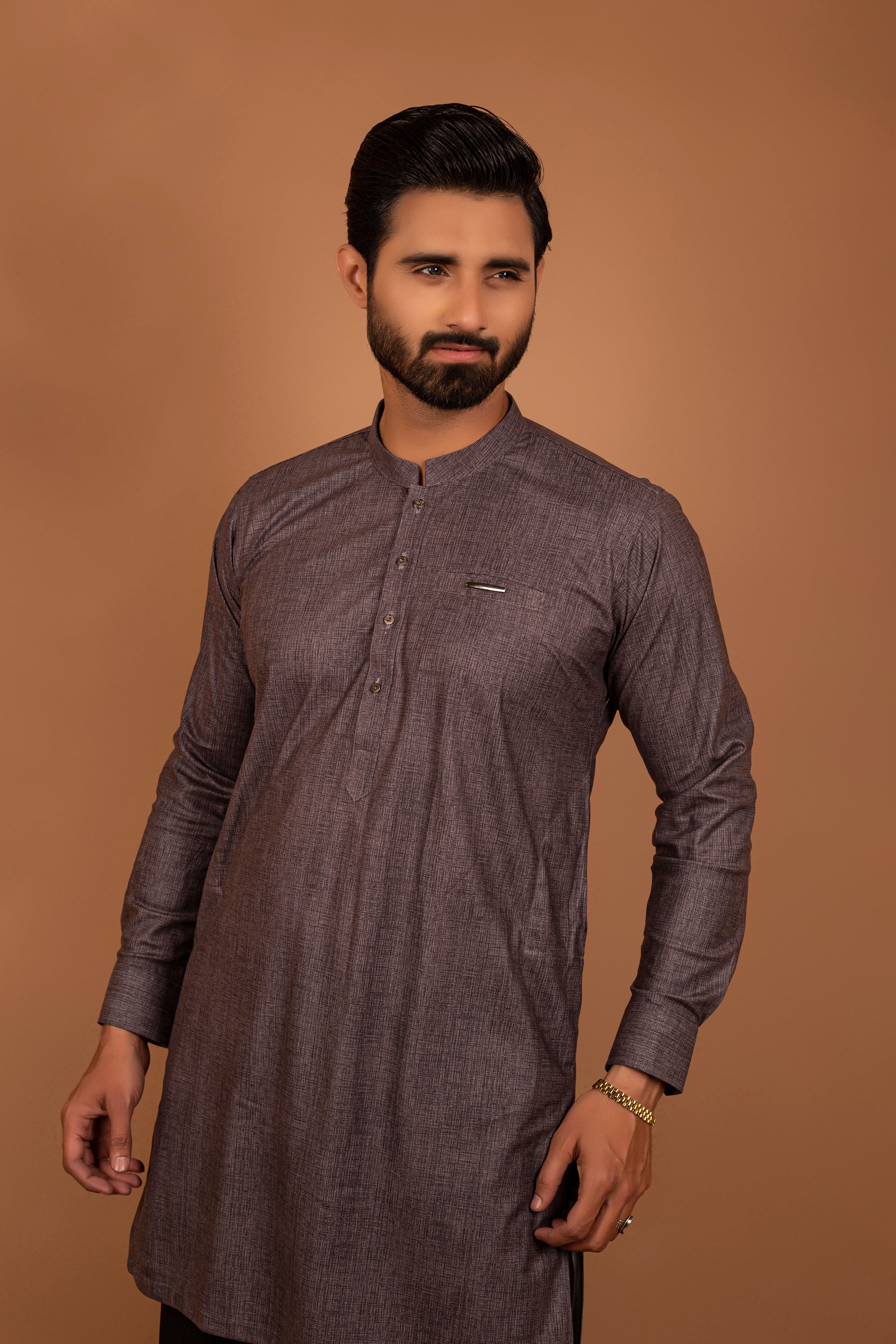 Charcoal Textured Cotton Blend Kurta Pajama (2-Piece) - Image 3