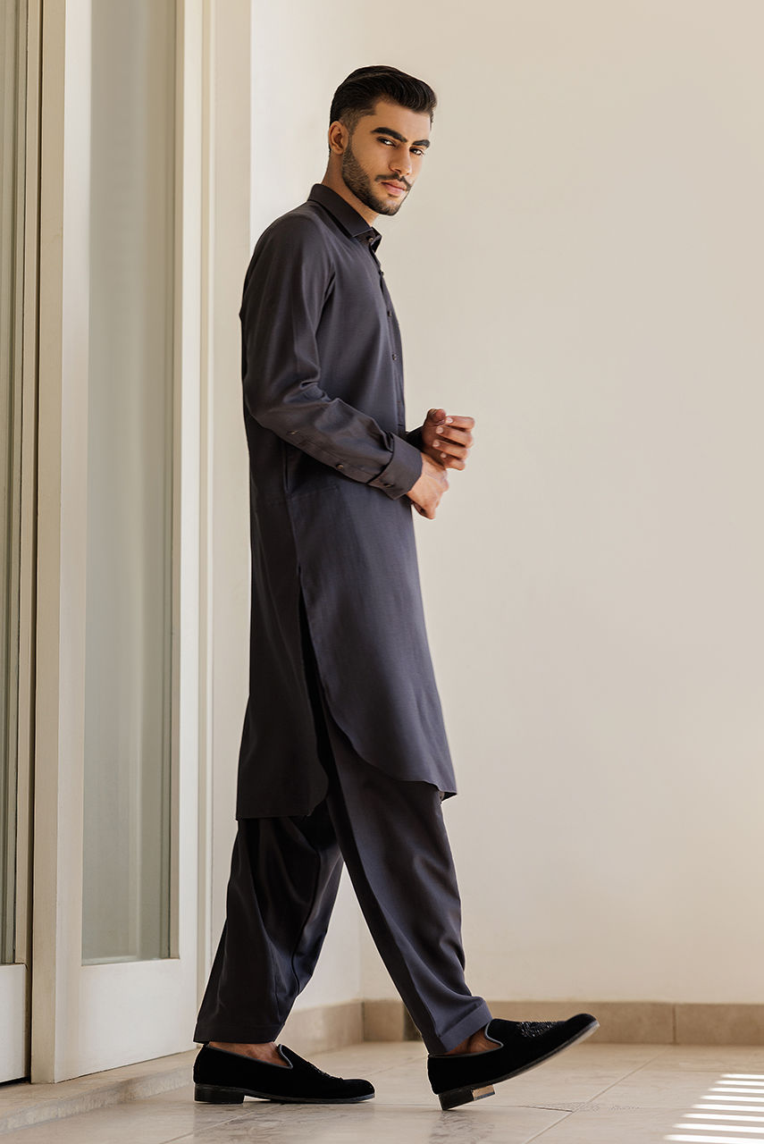 Charcoal Thread Embroidered Boski Linen Kurta Shalwar (2-Piece) - Image 3