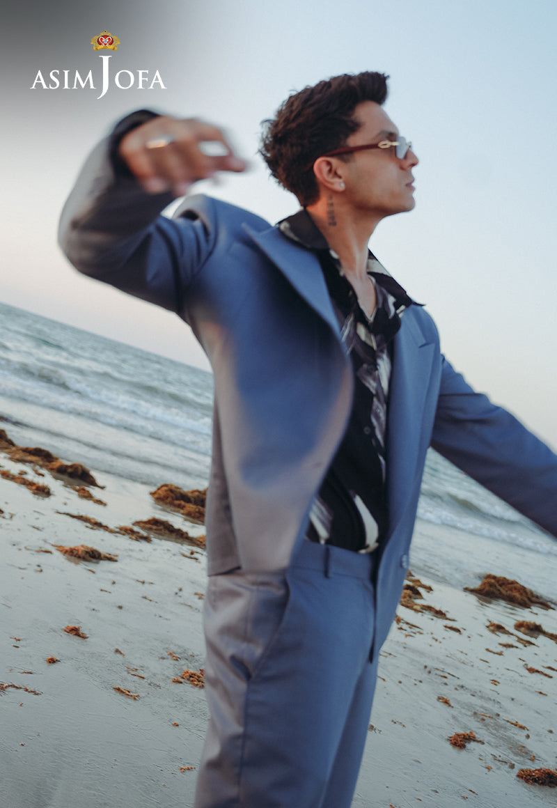 Grayish Blue Suiting Fabric Double-Breasted Suit (2-Piece) - Image 2