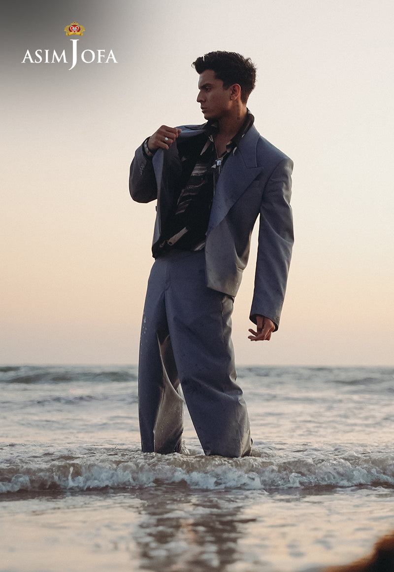 Grayish Blue Suiting Fabric Double-Breasted Suit (2-Piece) - Image 4