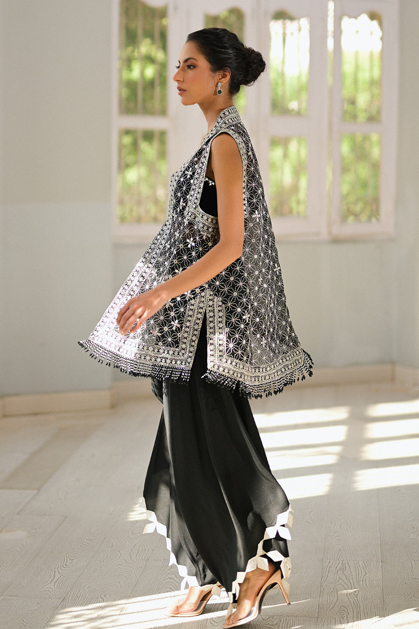 Pakistani Charcoal Handworked Organza Jacket Set (3-Piece) - Image 5