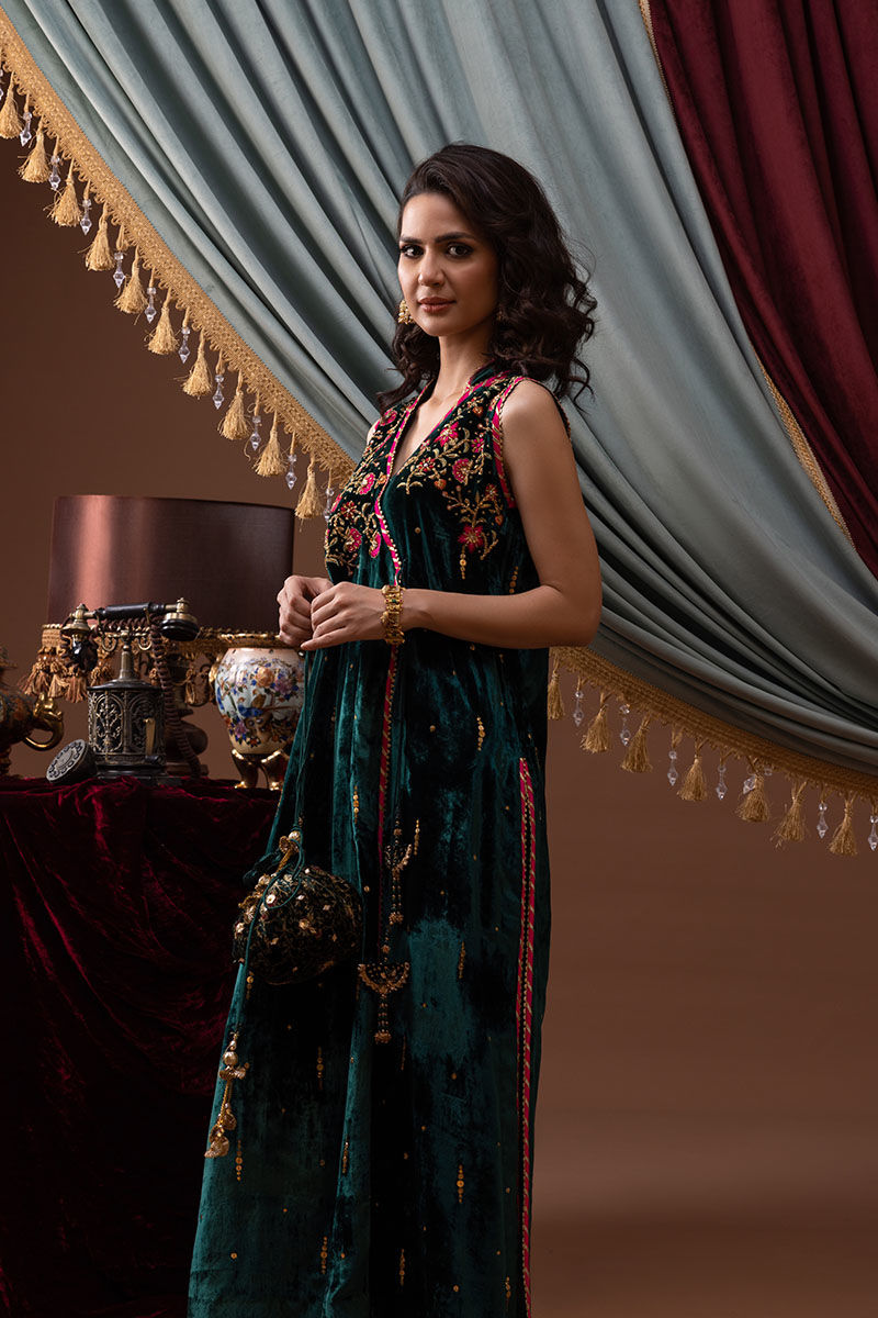 Emerald Green Embroidered Velvet Angrakha (3-Piece) - Image 4