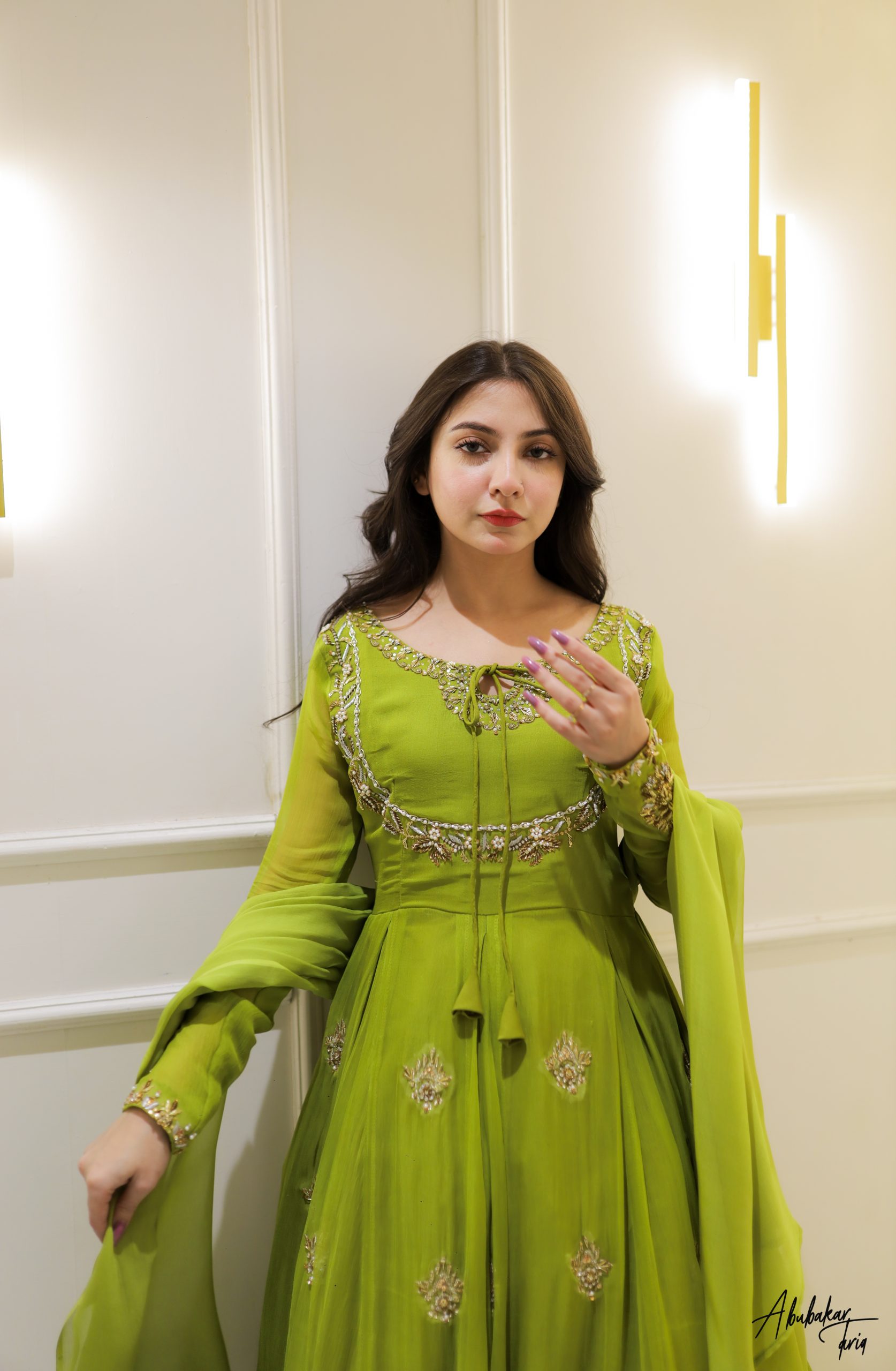 Indian Green Hand-Embellished Chiffon Anarkali Dress (2-Piece) - Image 5