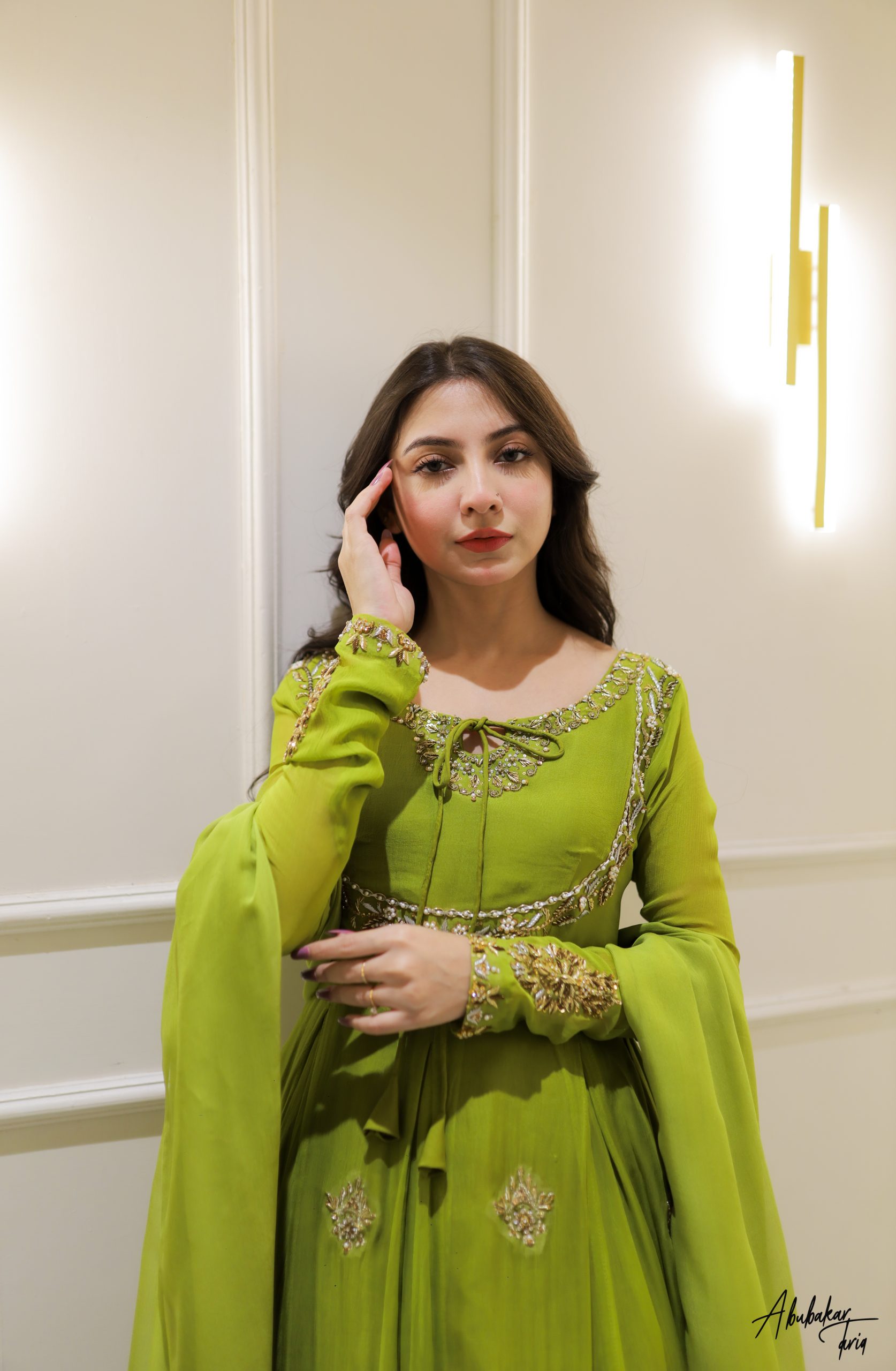 Indian Green Hand-Embellished Chiffon Anarkali Dress (2-Piece) - Image 8