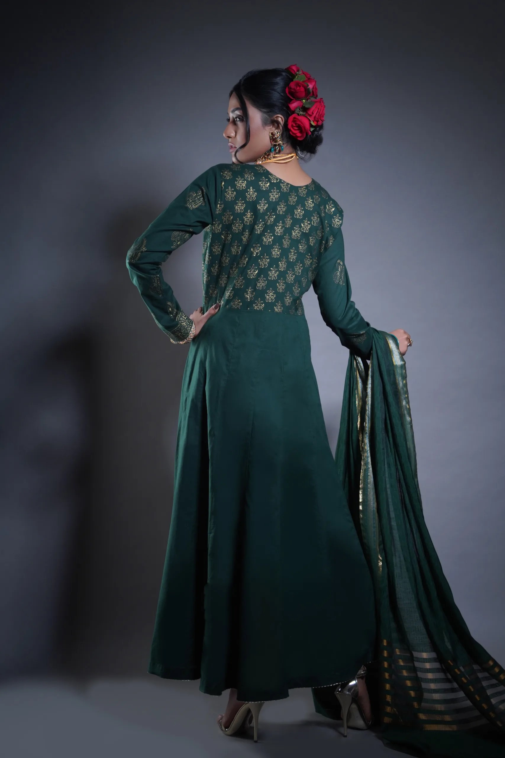 Pakistani Castleton Green Gold Embroidered Georgette Anarkali (3-Piece) - Image 5