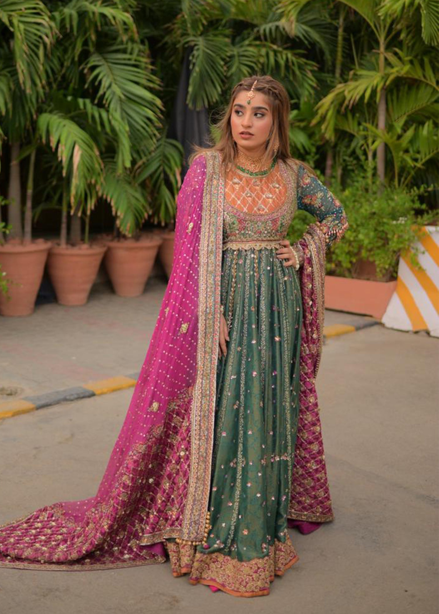 Pakistani Emerald Green Embroidered Net Silk Anarkali (2-Piece) - Image 2