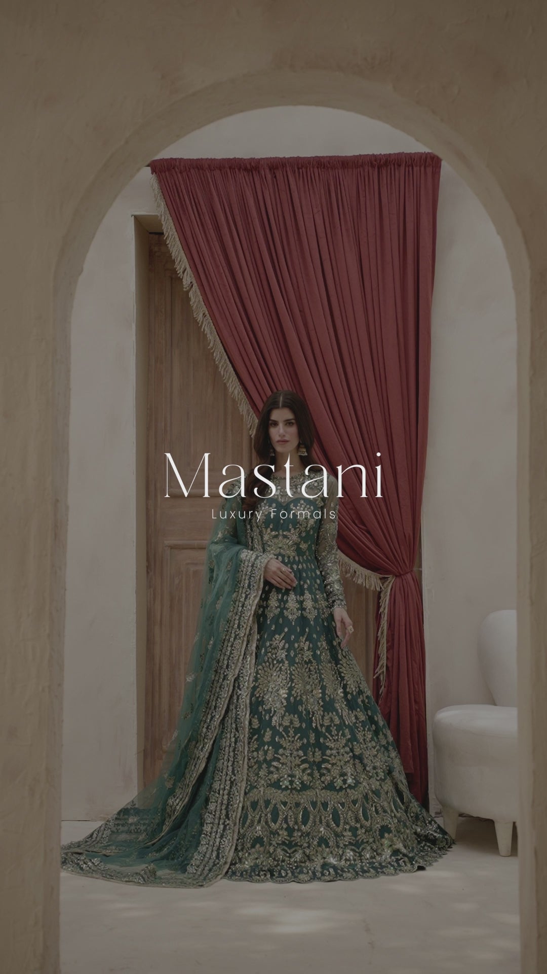 Pakistani Emerald Hand-Embellished Net Organza Anarkali (2-Piece) - Image 9