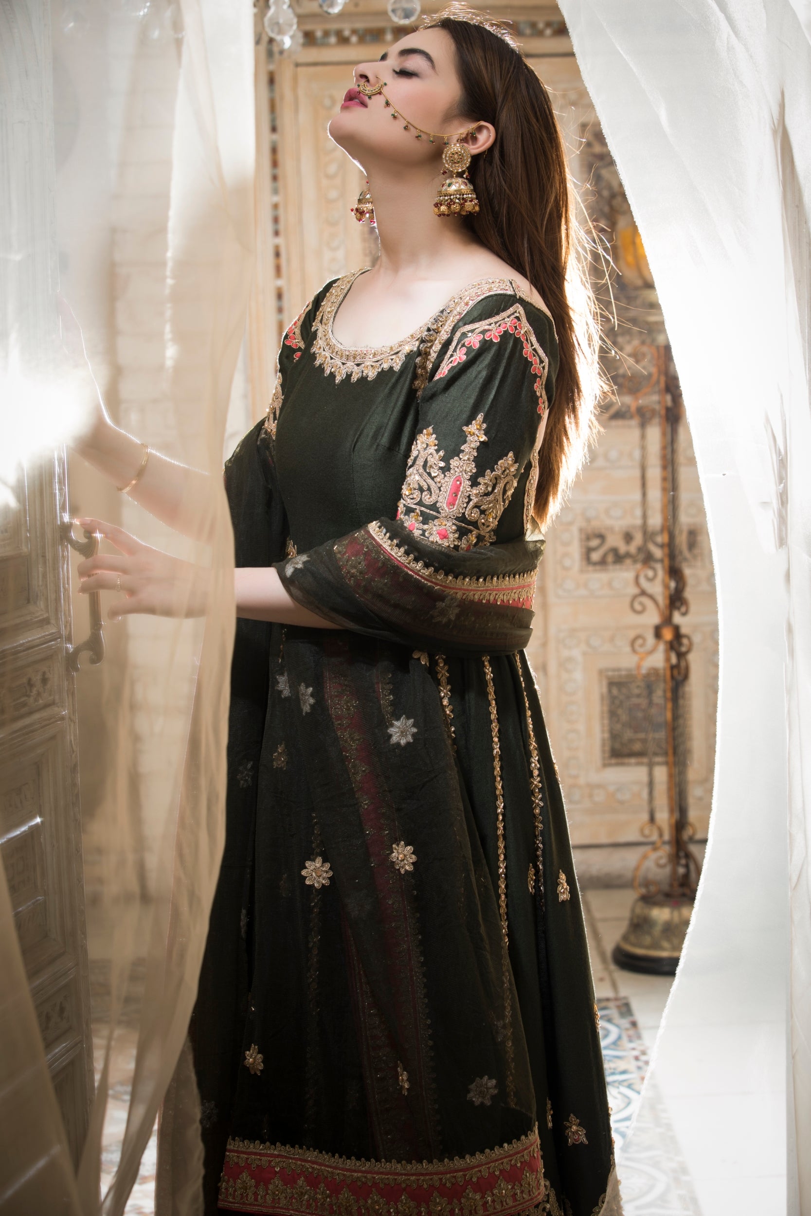 Pakistani Deep Green Embroidered Silk-Blend Anarkali Dress (2-Piece) - Image 7