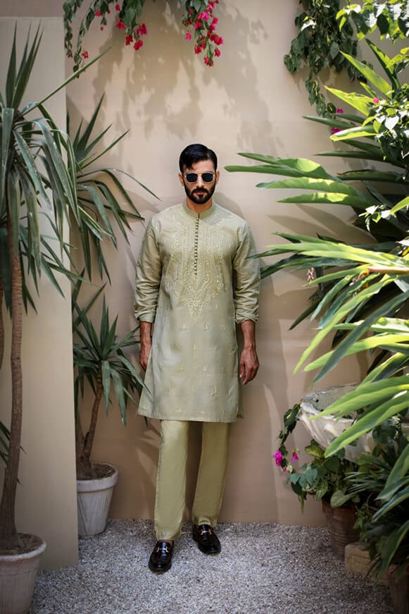 Sage Green Embroidered Khaddi Cotton Kurta (2-Piece) - Image 2