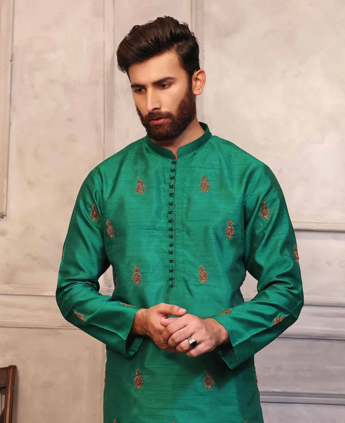 Mint Green Embroidered Silk Blend Kurta (2-Piece) - Image 2