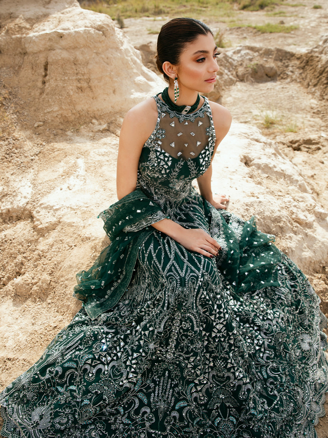 Deep Emerald Embroidered Net Formal Gown (2-Piece) - Image 3