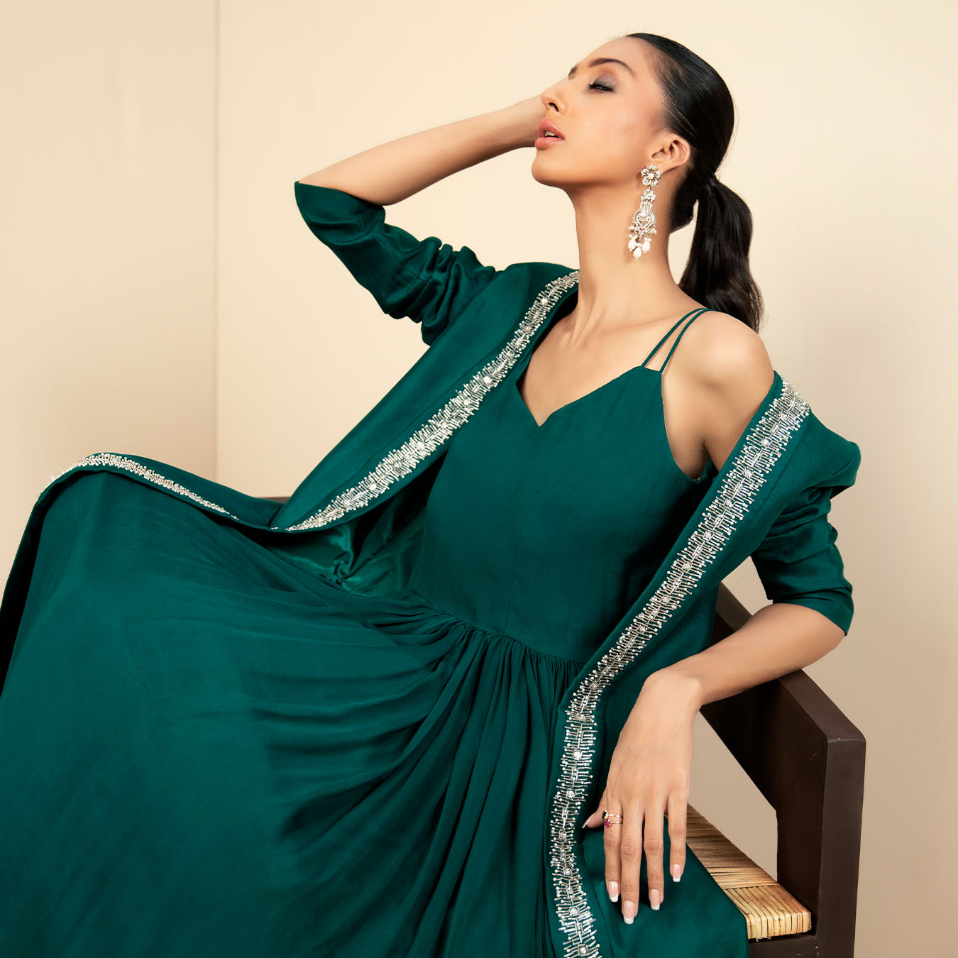 Emerald Embellished Tissue Silk Jacket & Chiffon Gown (2-Piece) - Image 4