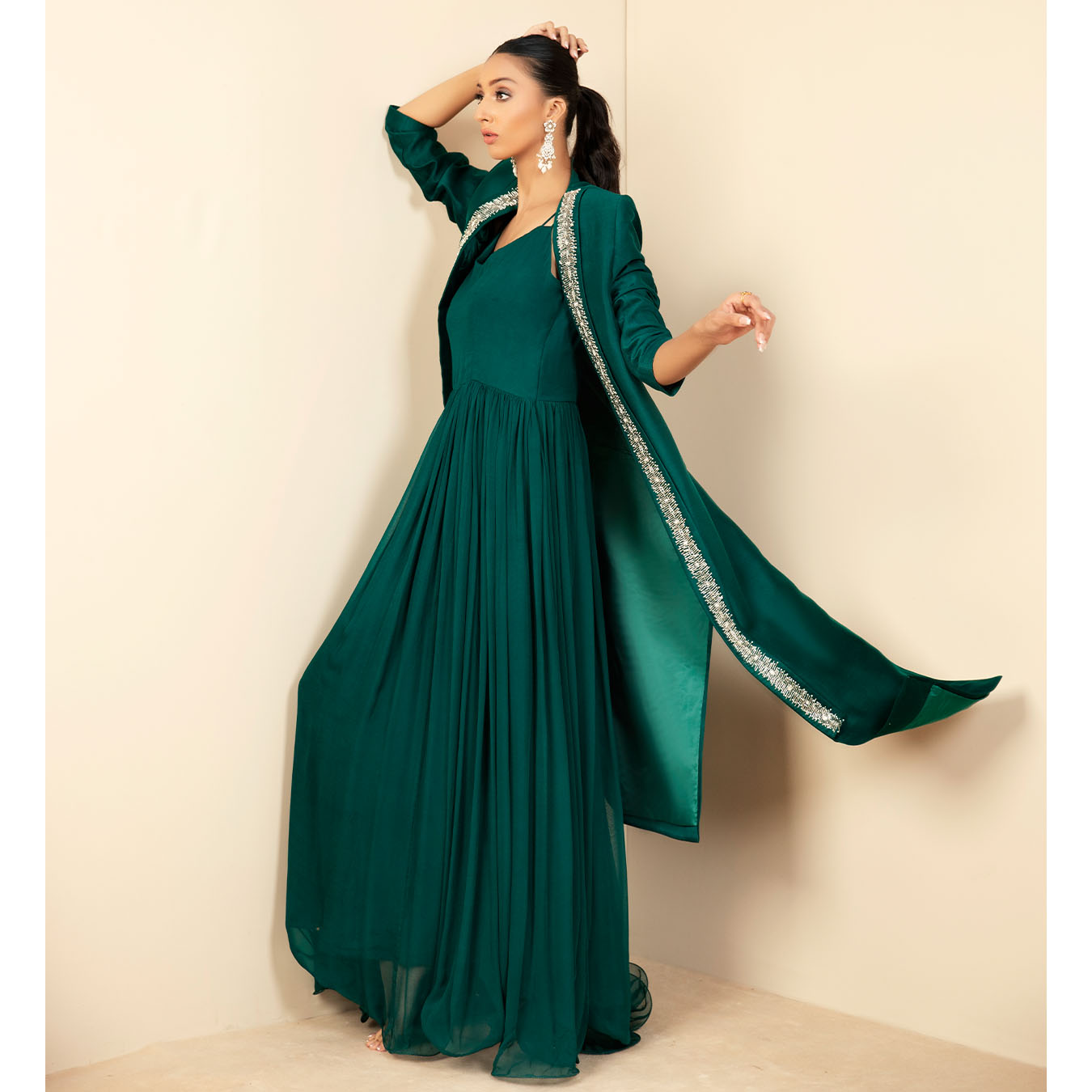 Emerald Embellished Tissue Silk Jacket & Chiffon Gown (2-Piece) - Image 5