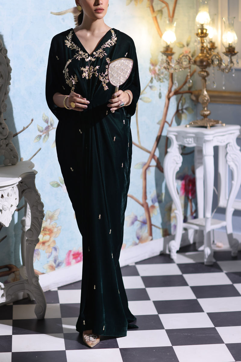Green Gota Dabka Velvet Kaftan (1-Pc) - Image 1