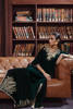 Pakistani Emerald Green Hand Embellished Velvet Kaftan (1-Pc) - Image 6