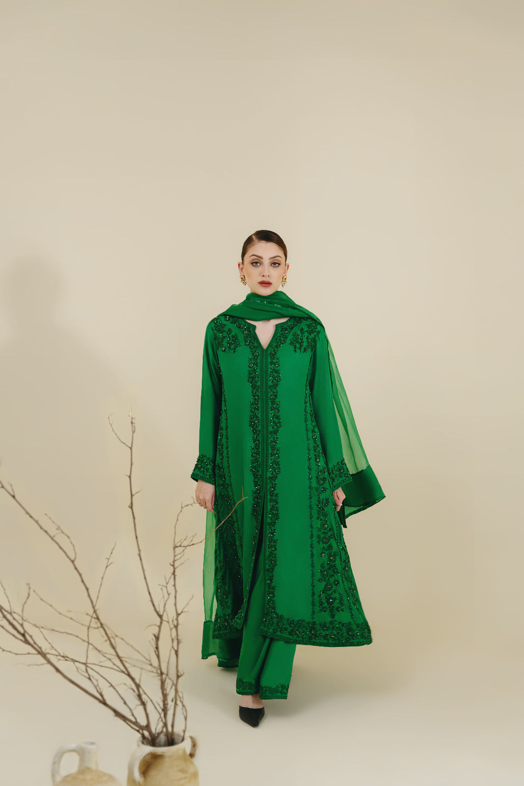 Pakistani Emerald Green Embroidered Pure Raw Silk Kalidaar (3-Piece) - Image 3