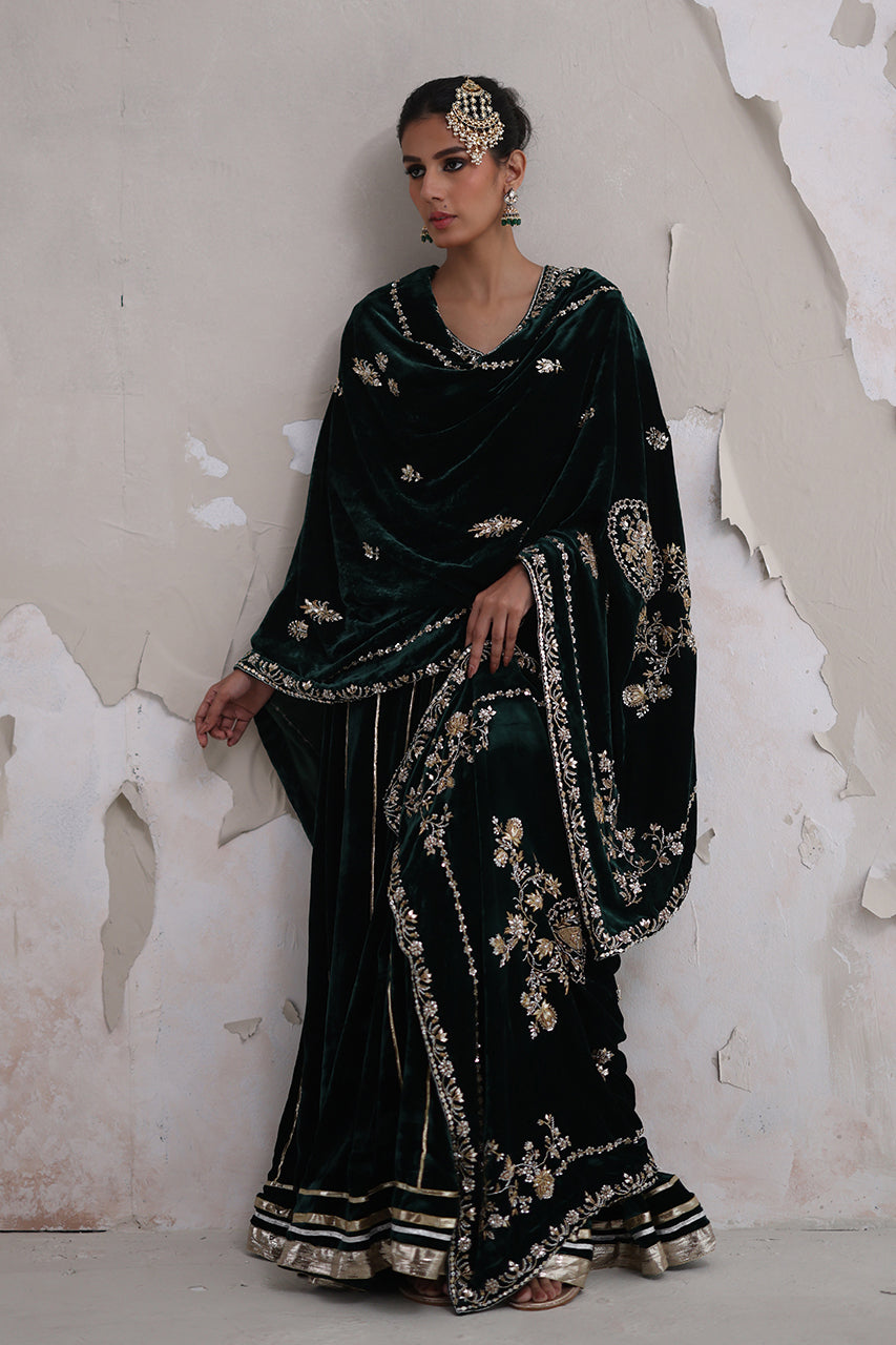 Pakistani Deep Green Zardozi Velvet Kalidaar (3-Piece) - Image 8