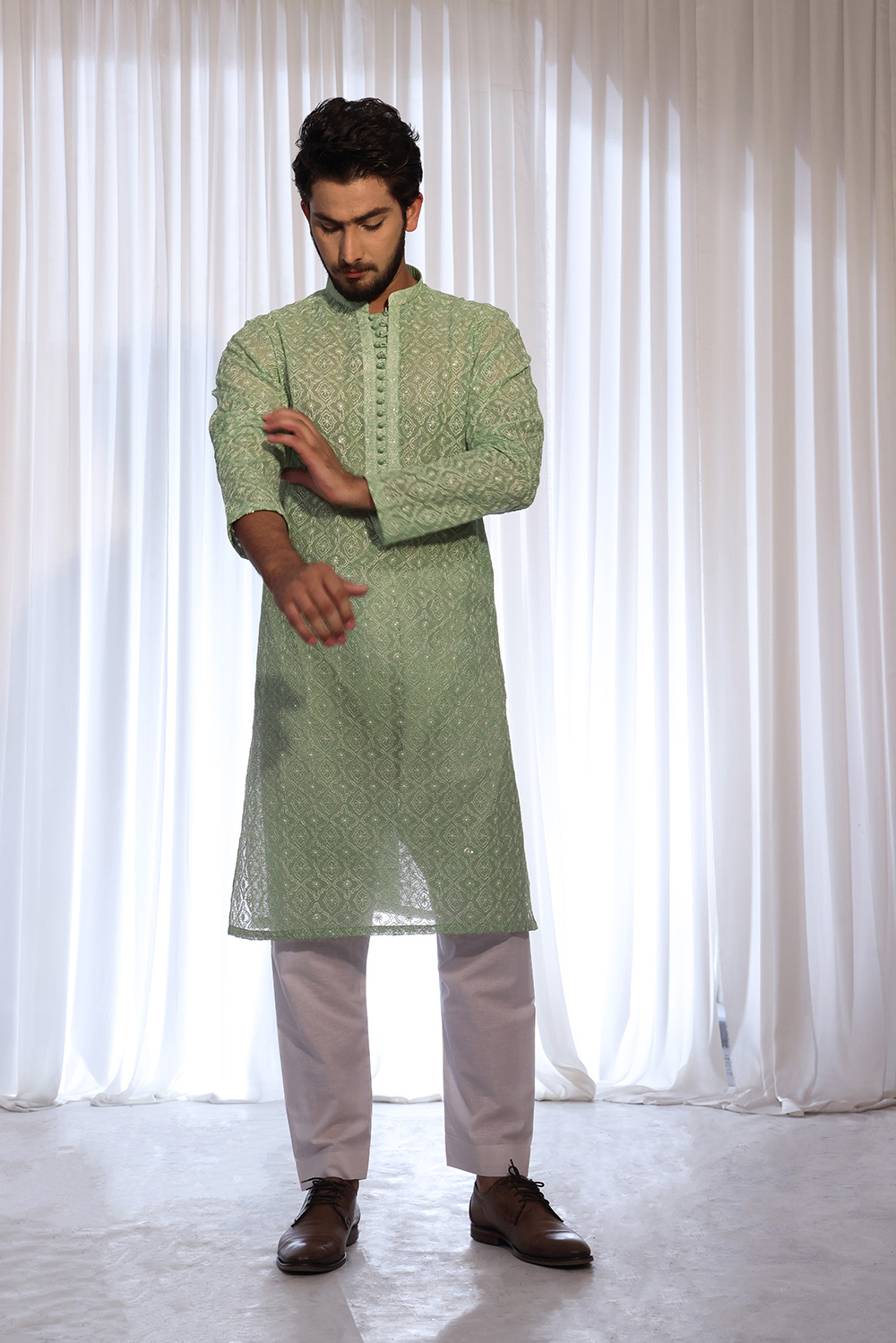 Mint Green Geometric Embroidered Cotton Kurta (2-Piece) - Image 2