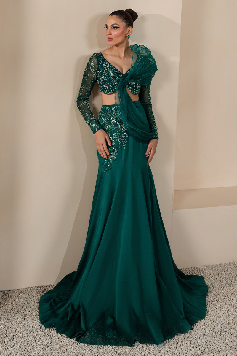 Emerald Green Embellished Georgette Fish-Cut Lehenga (3-Piece) - Image 4