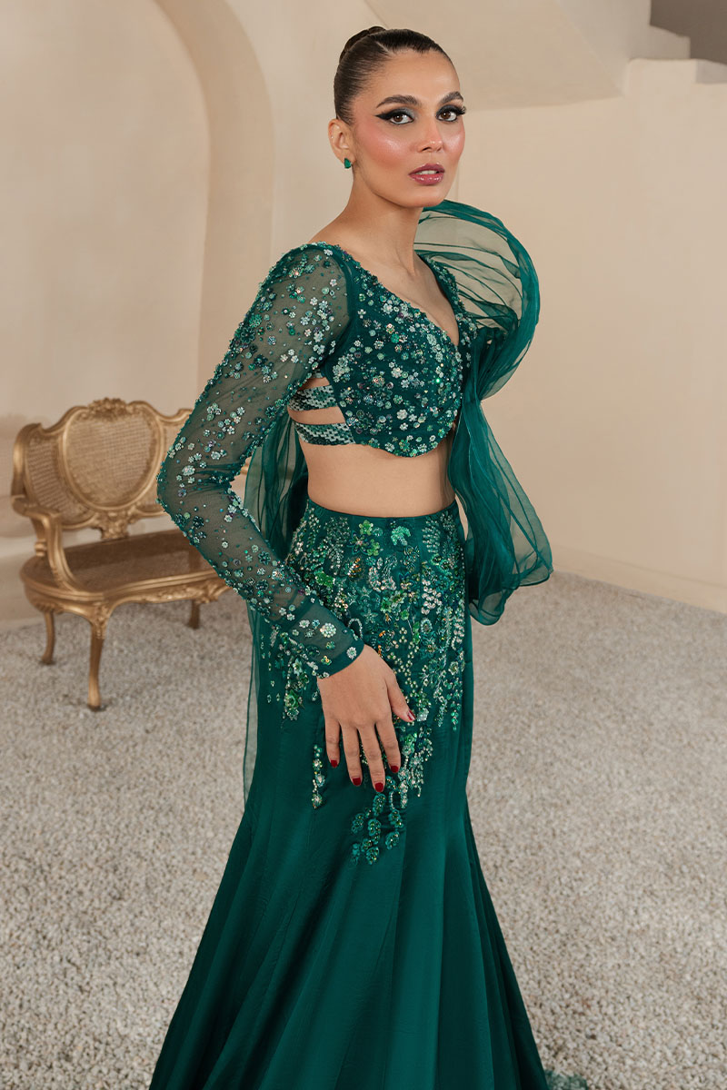 Emerald Green Embellished Georgette Fish-Cut Lehenga (3-Piece) - Image 5