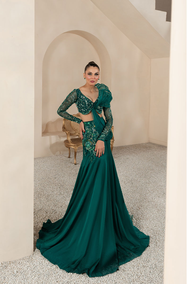 Emerald Green Embellished Georgette Fish-Cut Lehenga (3-Piece) - Image 6