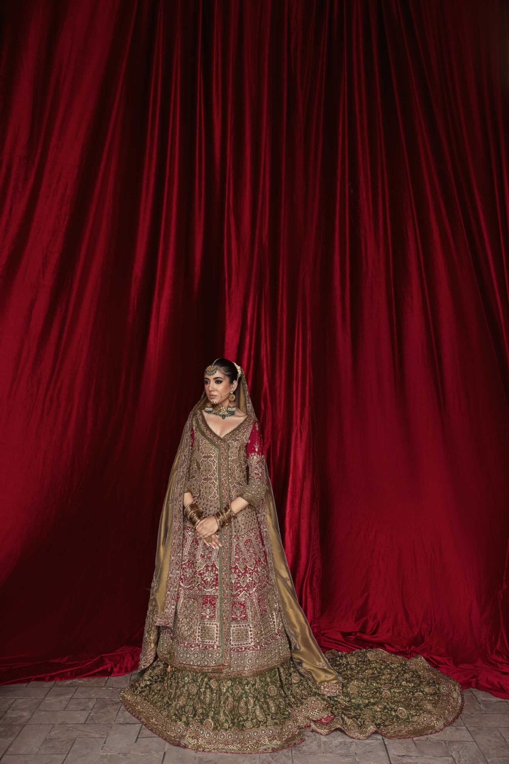 Pakistani Grassy Green & Maroon Embroidered Jamawar Lehenga (3-Piece) - Image 2