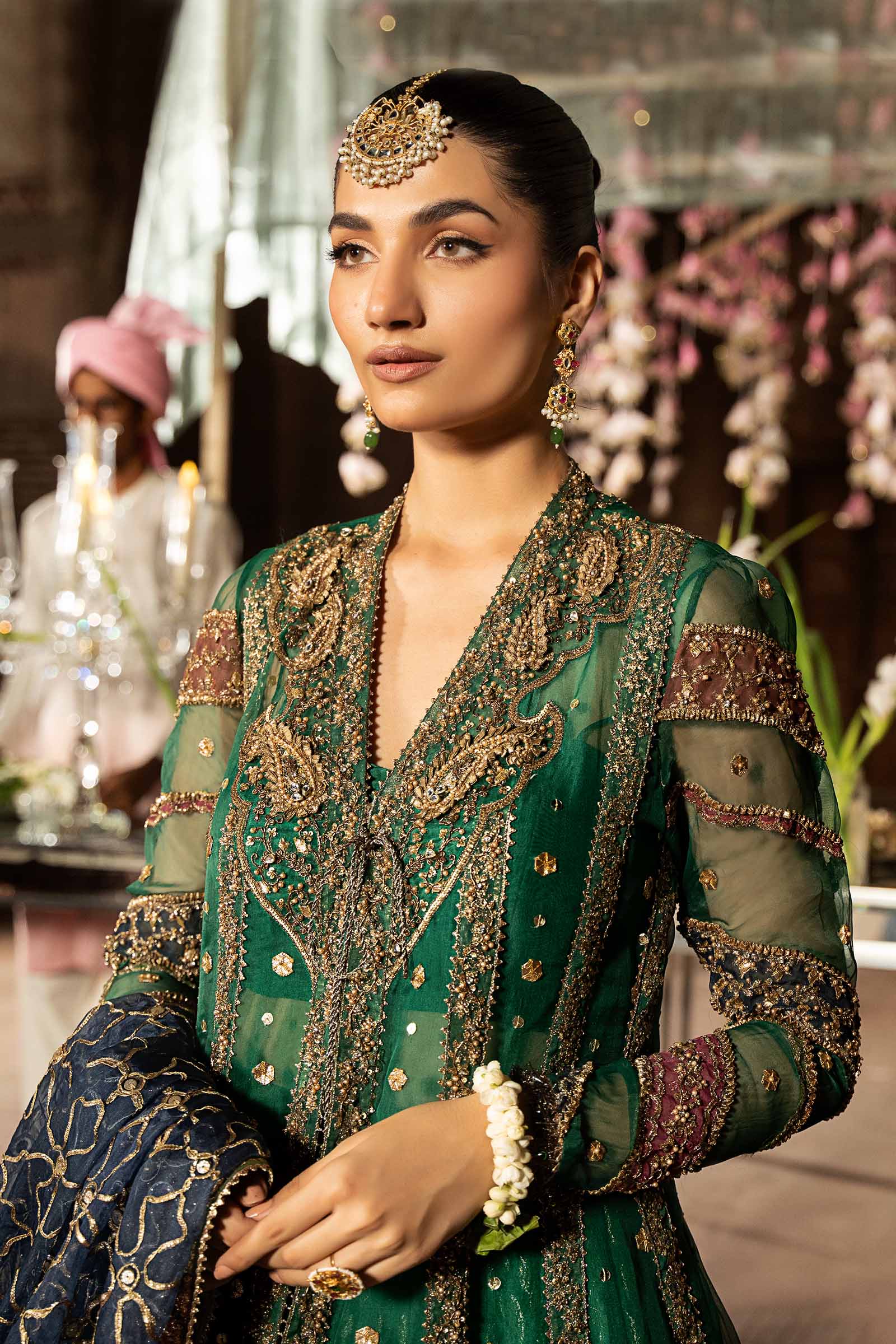 Pakistani Emerald Green Embroidered Organza Frock with Kamkhwab Lehenga (3-Piece) - Image 2