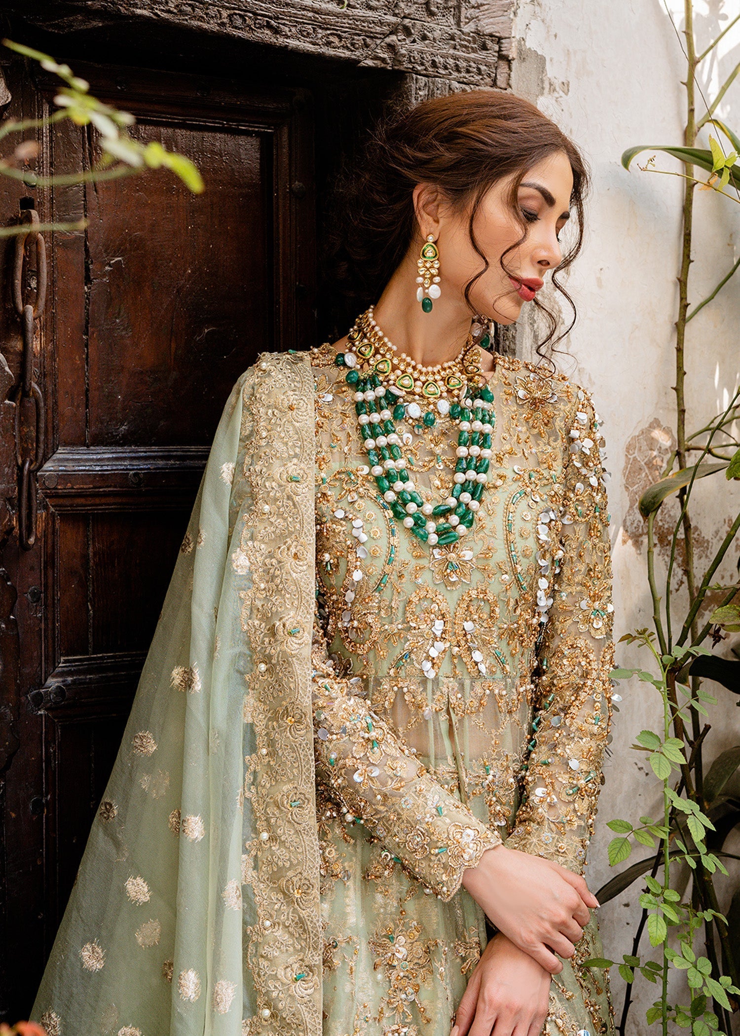 Pakistani Mint Green Hand-Embellished Kathan Organza Lehenga (3-Piece) - Image 6